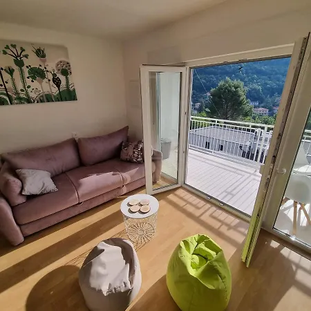 Seaview Luka With Free Private Parking In Apartment Moscenicka Draga